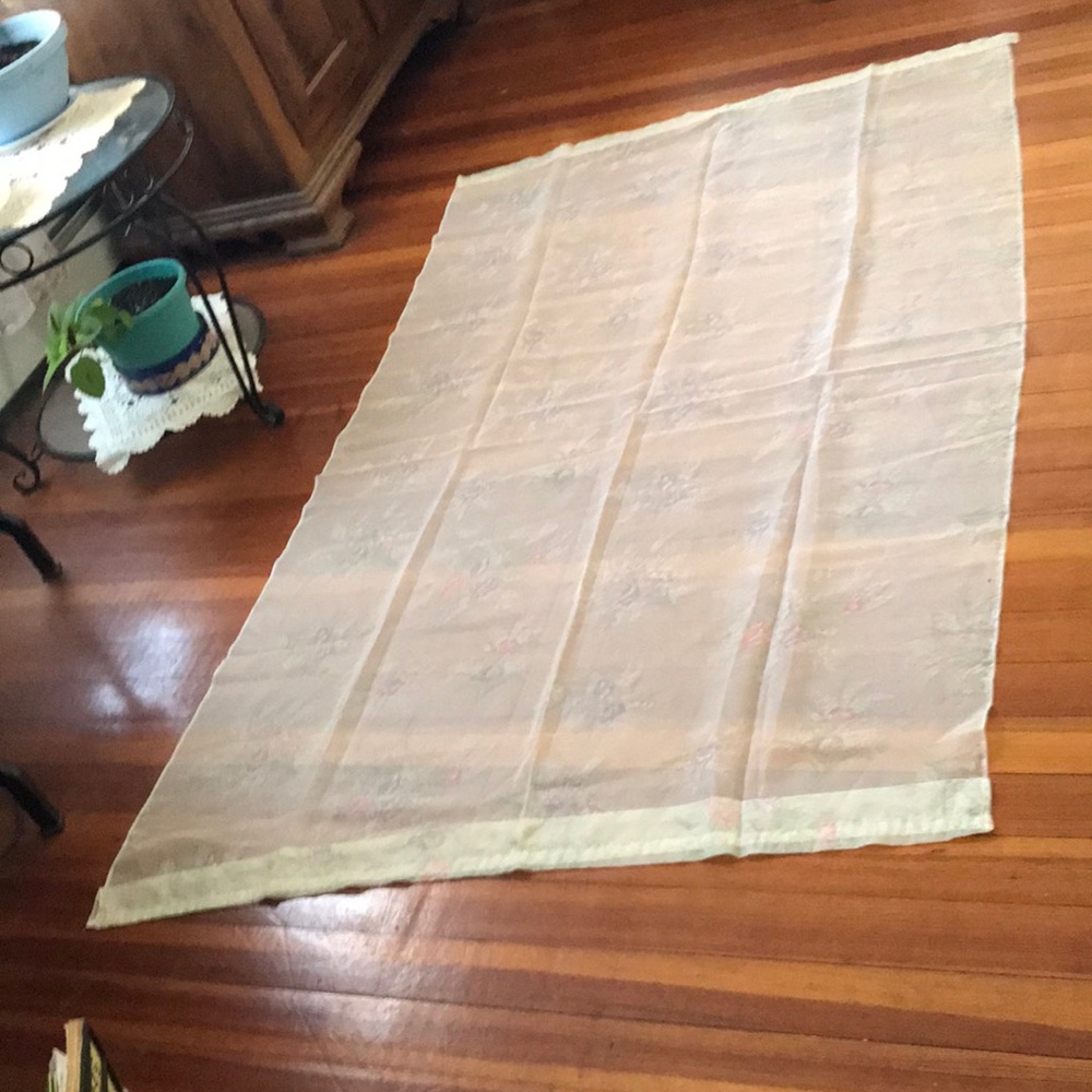 Curtain